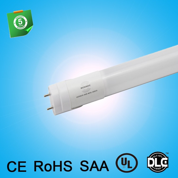 Newest 600mm 1200mm 1500mm IP65 triproof led light fixture with CE ROHS