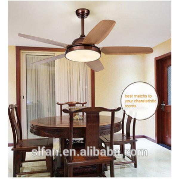 52 inch plastic blade vintage ceiling fan with light and remote control 12V DC solar motor