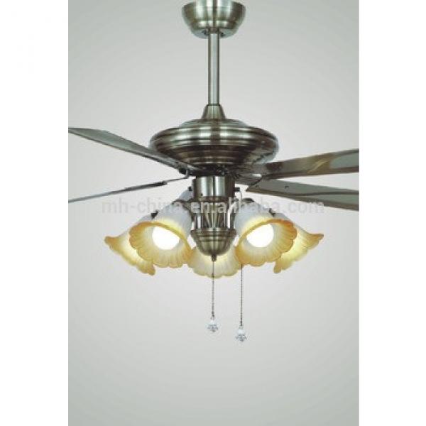 52&#39;&#39; MFK5211 DELUX DECORATIVE ceiling fan with light