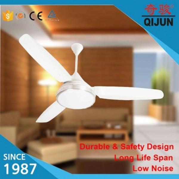 High Quality 52 Inch Ceiling Fan Quiet Ceiling Fan with LED Light